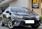 Sell White 2015 Toyota Corolla in Makati-0