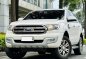 White Ford Everest 2018 for sale in Makati-1