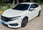 Sell White 2016 Honda Civic in Parañaque-2