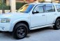 Sell White 2008 Ford Everest in Valenzuela-7