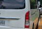 Selling Pearl White Toyota Hiace 2018 in Manila-8