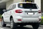 Selling White Ford Everest 2018 in Makati-5