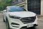Selling White Hyundai Tucson 2019 in Manila-1