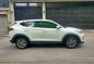 Selling White Hyundai Tucson 2019 in Manila-3
