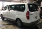 White Hyundai Starex 2016 for sale in Quezon City-3