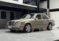 White Mercedes-Benz W124 1991 for sale in Automatic-0