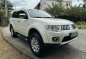 Selling White Mitsubishi Montero sport 2012 in Las Piñas-5
