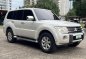 Pearl White Mitsubishi Pajero 2011 for sale in Automatic-0