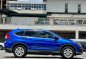 Selling White Honda Cr-V 2016 in Makati-4