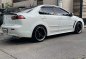 Selling White Mitsubishi Lancer 2016 in Manila-1