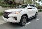 Selling White Toyota Fortuner 2018 in Manila-3