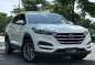 2017 Hyundai Tucson 2.0 GL 4x2 AT in Makati, Metro Manila-0