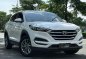 2017 Hyundai Tucson 2.0 GL 4x2 AT in Makati, Metro Manila-2