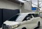 2015 Toyota Alphard  3.5 Gas AT in Manila, Metro Manila-2