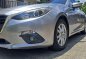 Selling White Mazda 3 2015 in Quezon City-4