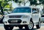 White Ford Everest 2014 for sale in Makati-2