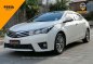 Selling Pearl White Toyota Corolla altis 2017 in Manila-0