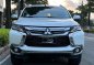 Selling White Mitsubishi Montero 2017 in Makati-1