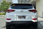 Selling White Hyundai Tucson 2017 in Makati-5