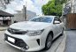 Selling Pearl White Toyota Camry 2019 in Bacoor-2