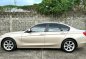 Selling White Bmw 318D 2014 in Manila-1