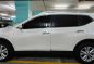 Selling Pearl White Nissan X-Trail 2015 in Quezon City-6