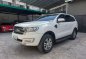 White Ford Everest 2018 for sale in Automatic-4