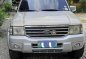 White Ford Everest 2005 for sale in Manual-1
