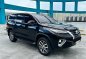 Selling White Toyota Fortuner 2016 in Manila-5