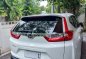 Selling White Honda Cr-V 2018 in Quezon City-7