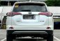 White Toyota Rav4 2018 for sale in Automatic-4