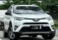 White Toyota Rav4 2018 for sale in Automatic-0