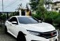 White Honda Civic 2016 for sale in Automatic-3