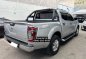 Selling White Nissan Navara 2016 in Mandaue-4