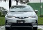 Selling White Toyota Corolla altis 2017 in Makati-1