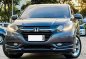 White Honda Hr-V 2017 for sale in Automatic-2