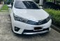 Sell Pearl White 2015 Toyota Corolla altis in Pasig-0