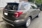 Selling White Ford Explorer 2018 in Quezon City-3