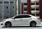 White Toyota Corolla altis 2018 for sale in Makati-7