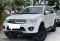 Selling White Mitsubishi Montero 2014 in Caloocan-2