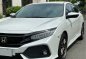 Sell White 2017 Honda Civic in Quezon City-5