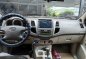 White Toyota Fortuner 2006 for sale in Quezon City-4