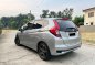 Selling White Honda Jazz 2018 in Manila-3