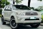 Sell White 2010 Toyota Fortuner in Makati-1