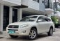 White Toyota Rav4 2011 for sale in Automatic-0