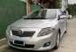 Selling White Toyota Corolla altis 2008 in Quezon City-7