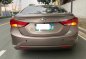 White Hyundai Elantra 2013 for sale in Automatic-8