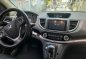 Selling White Honda Cr-V 2017 in Muntinlupa-0