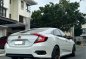 White Honda Civic 2018 for sale in Manila-6