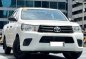 Selling White Toyota Hilux 2019 in Makati-0